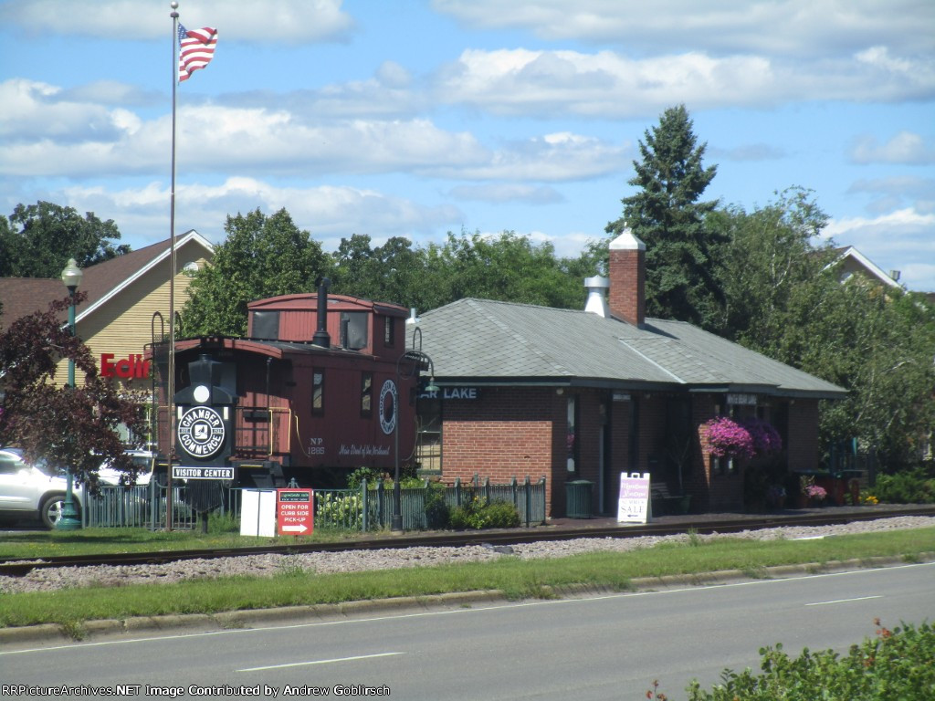 NP 1285 & Depot Beautiful Day